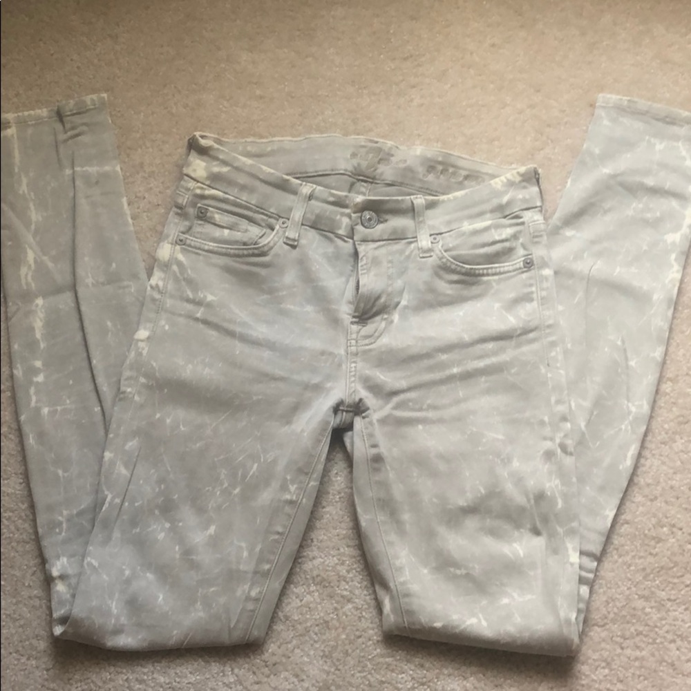 7 For All Mankind Gwenevere Skinny Jean - Picture 4 of 4